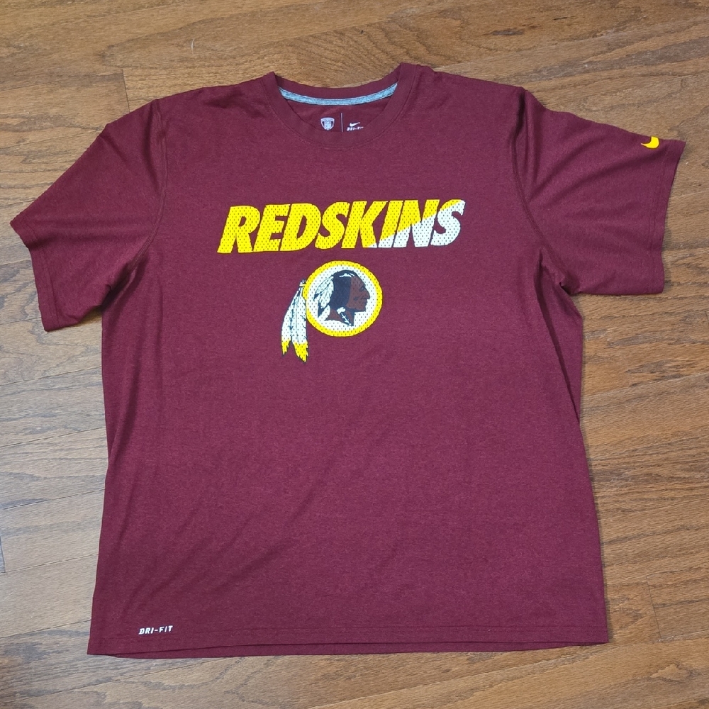 Nike Men's Washington Redskins Tee Size XL
